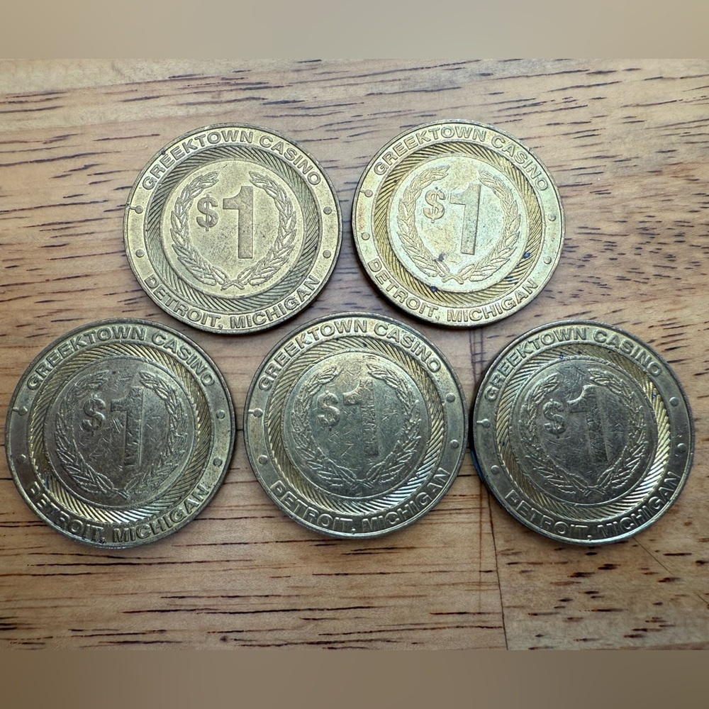 Lot of 5 Greektown Casino $1 Coins Detroit Michigan‎ Slot Gaming Token